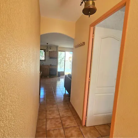 Grande Maison Familiale Proche Barcares بيت للعطل