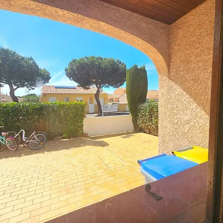 בית נופש Grande Maison Familiale Proche Barcares *